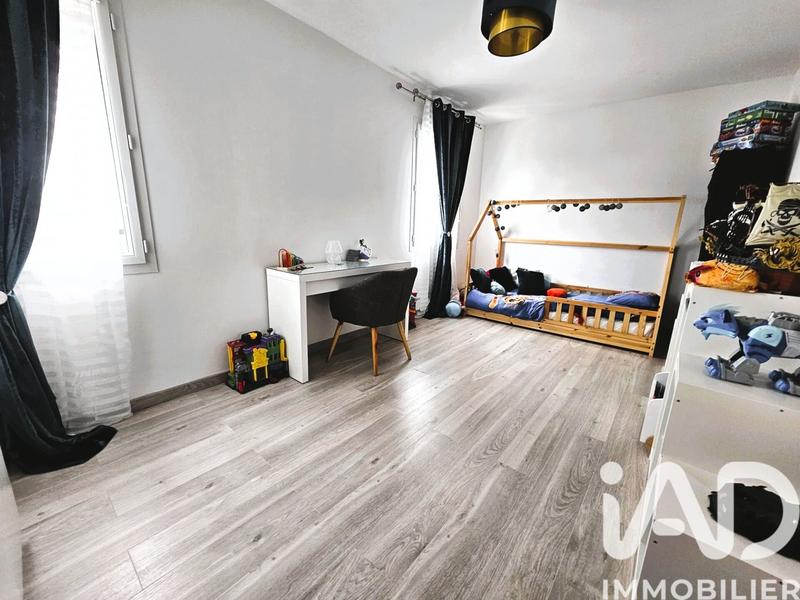 Maison - 135 m² - 6 pièces