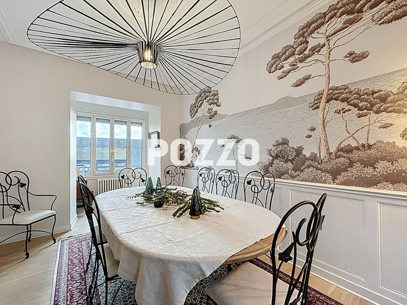 Maison - 150 m² - 7 pièces