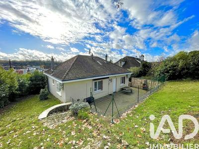 Maison de ville - 97 m² - 4 pièces