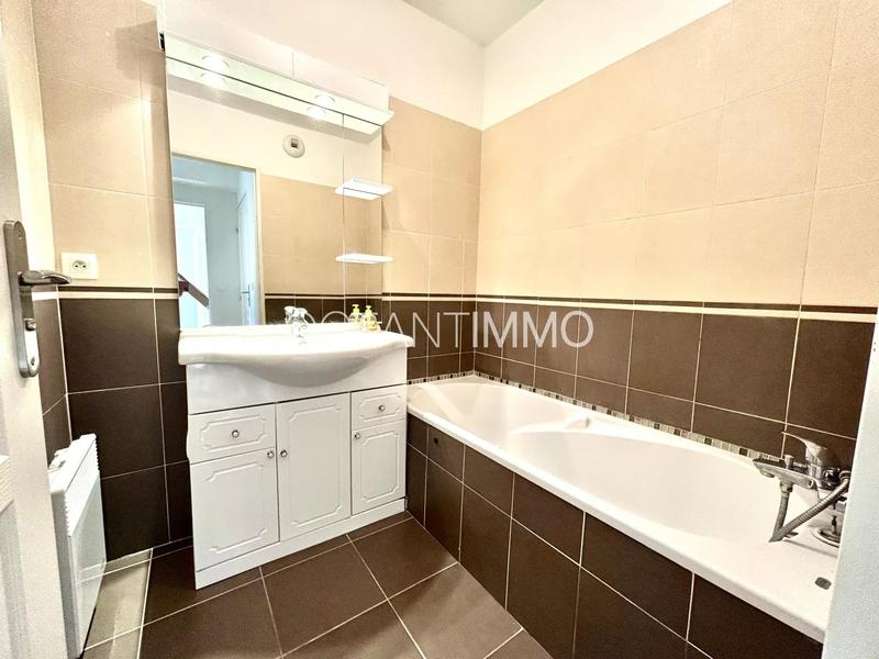 Appartement - 48 m² - 2 pièces