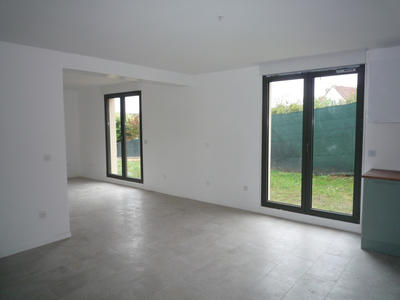 Maison - 180 m² - 7 pièces