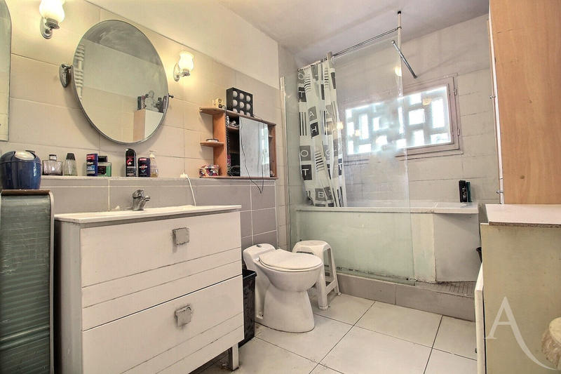 Maison - 79 m² - 4 pièces