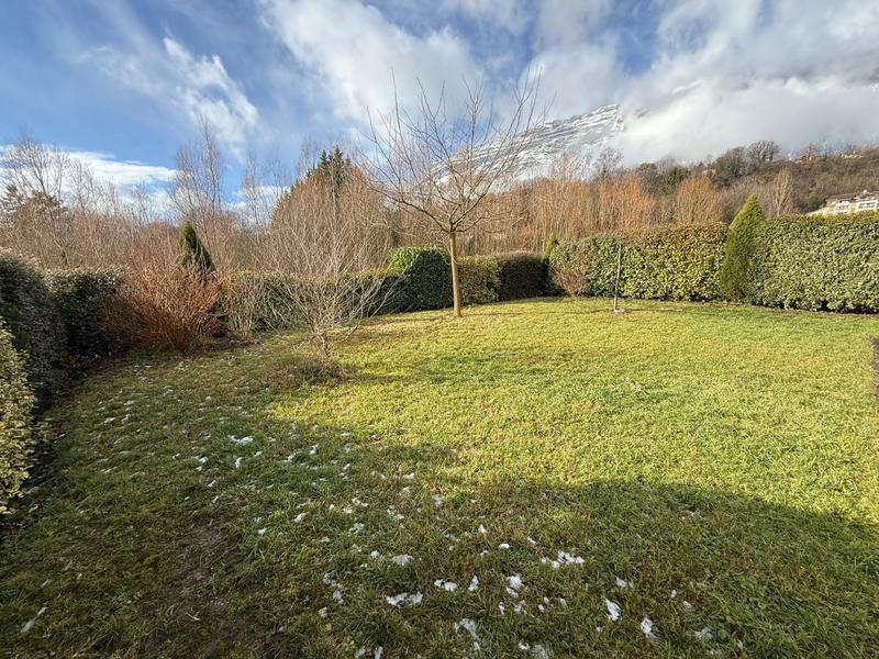 Maison contemporaine - 121 m² - 6 pièces