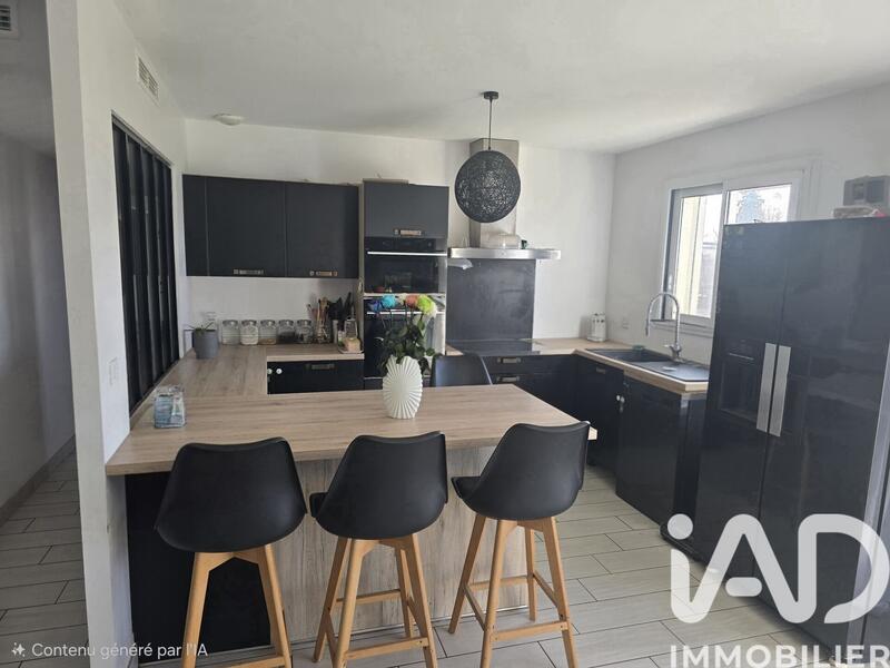 Maison - 107 m² - 5 pièces