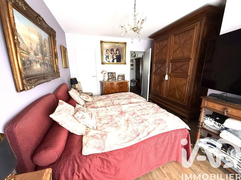 Appartement - 99 m² - 4 pièces