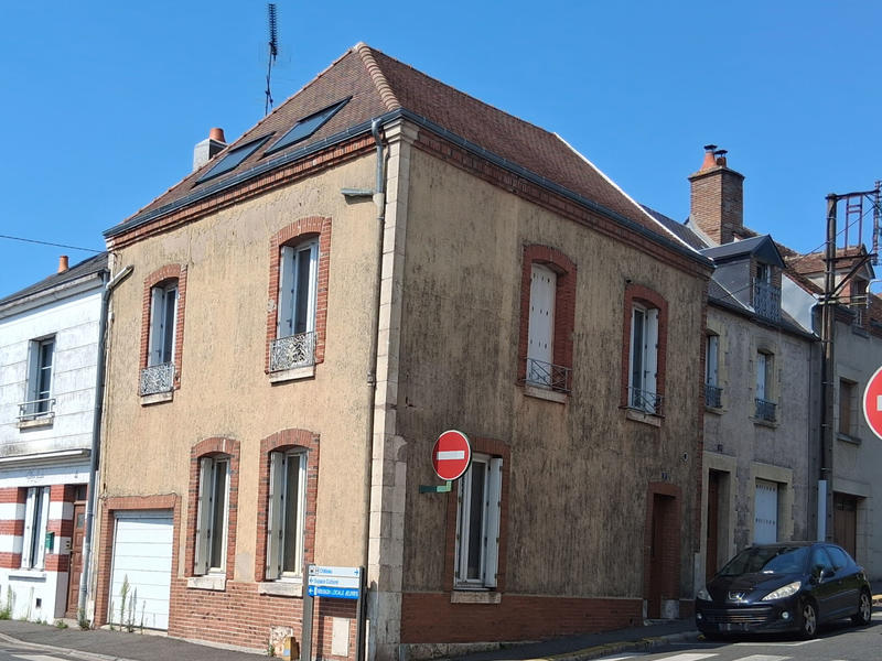 Maison - 107 m² - 5 pièces