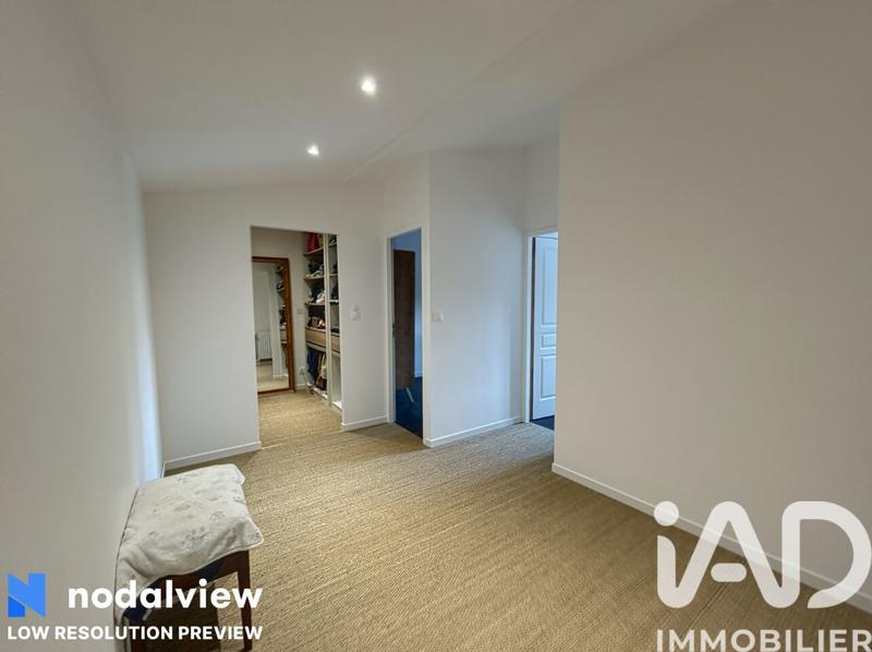 Maison - 161 m² - 5 pièces