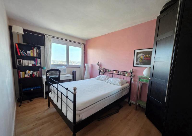 Appartement - 93 m² - 4 pièces