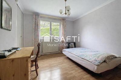 Maison - 141 m² - 5 pièces