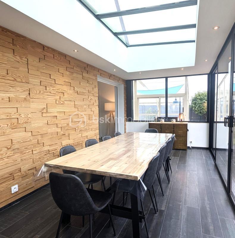 Maison traditionnelle - 120 m² - 6 pièces