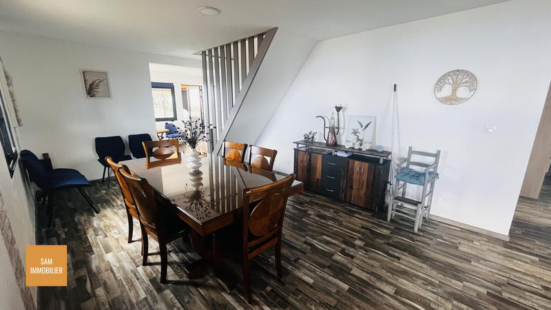 Maison - 170 m² - 6 pièces