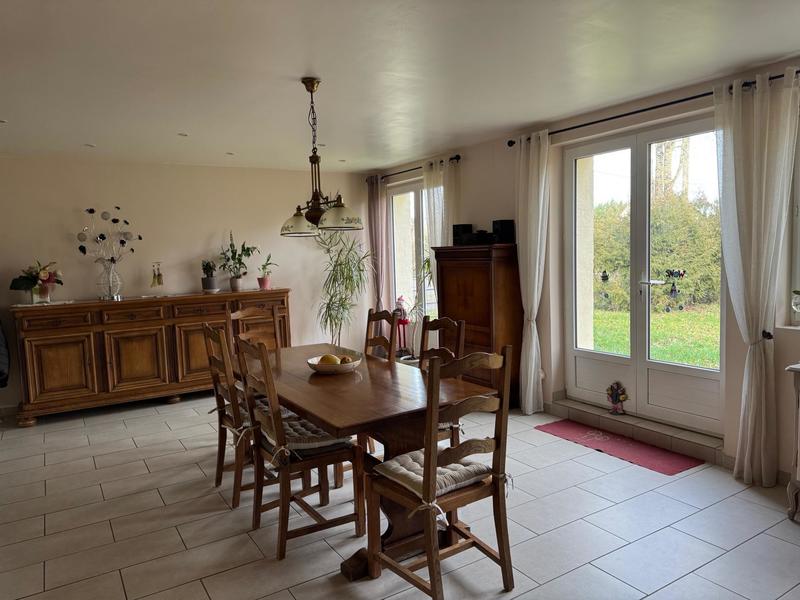 Maison - 179 m² - 5 pièces