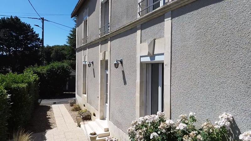 Maison - 173 m² - 6 pièces