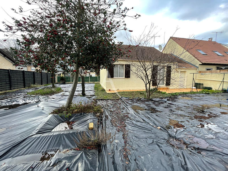 Maison - 61 m² - 4 pièces