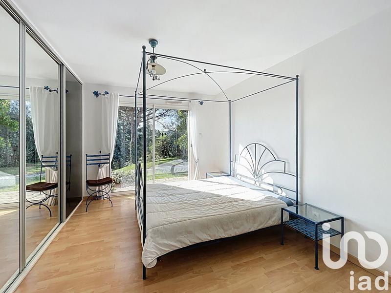 Maison - 217 m² - 8 pièces