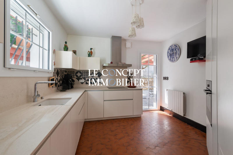 Maison - 190 m² - 6 pièces