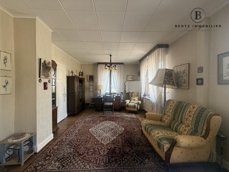 Maison - 111 m² - 6 pièces