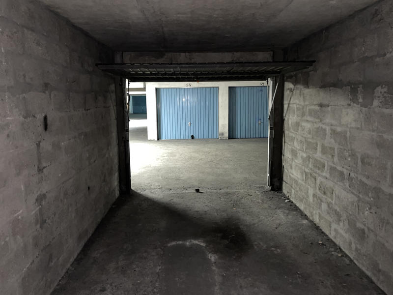 Parking / Garage - 15 m²