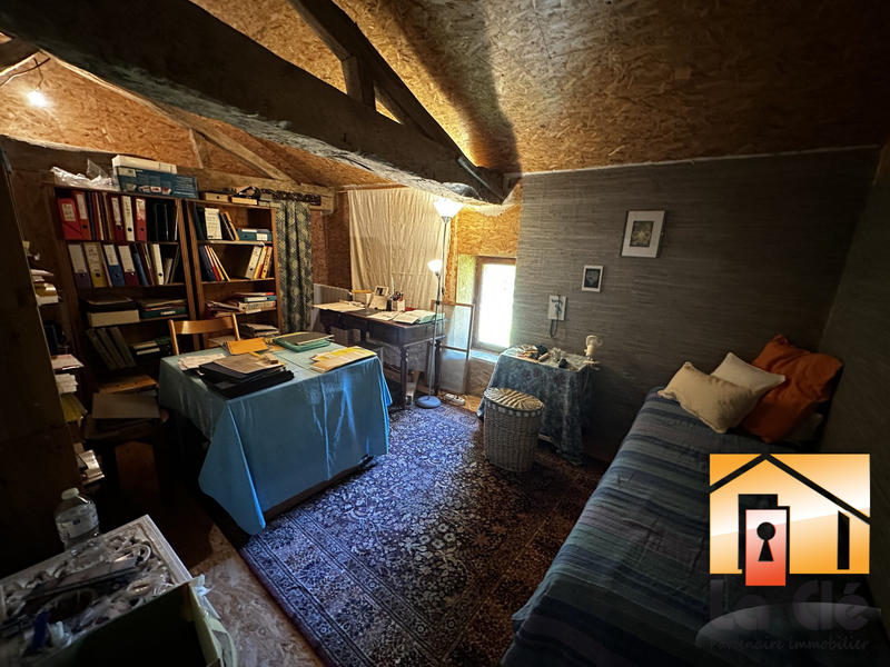 Maison - 288 m² - 6 pièces