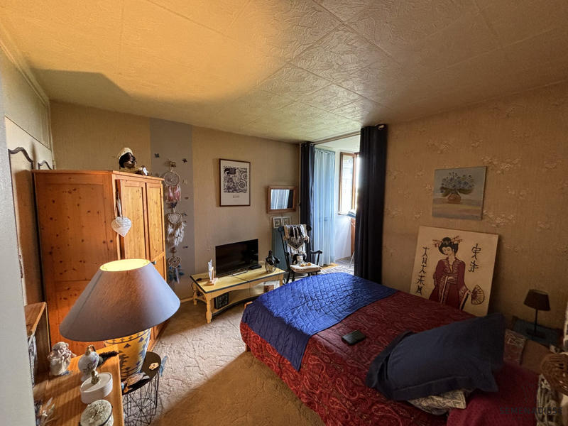 Appartement - 77 m² - 3 pièces