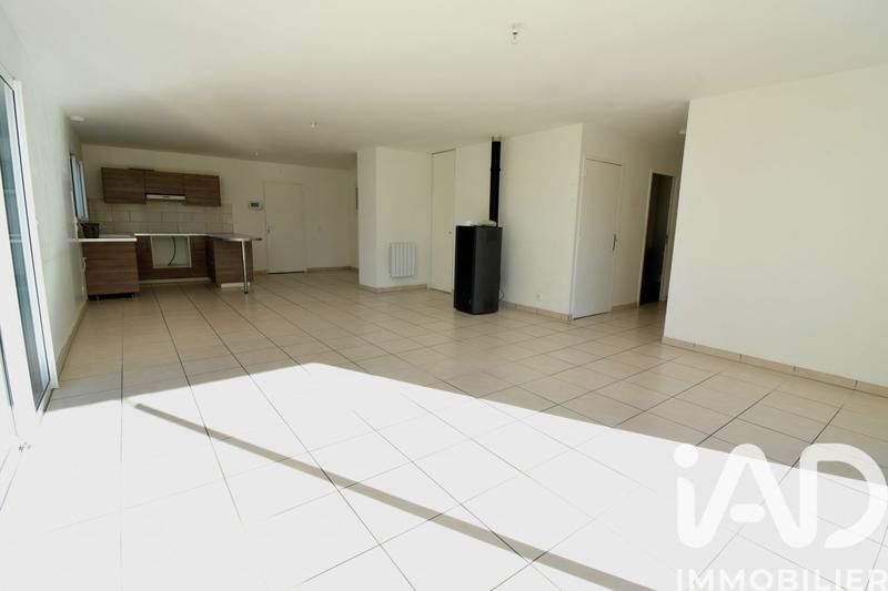 Maison - 95 m² - 4 pièces