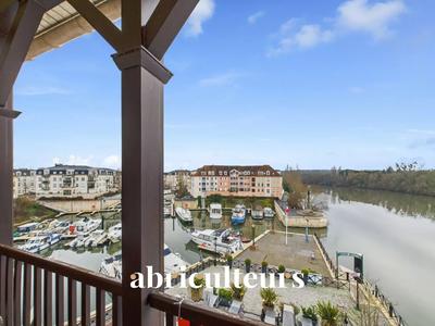 Appartement - 162 m² - 6 pièces