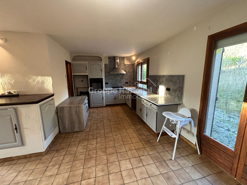 Maison - 86 m² - 6 pièces