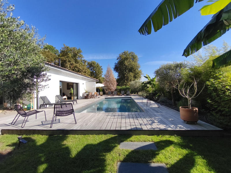 Villa - 182 m² - 6 pièces