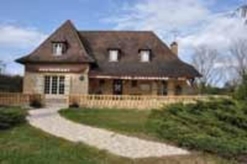 Propriété - 373 m² - 14 pièces