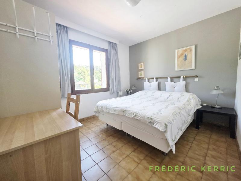 Maison - 176 m² - 6 pièces