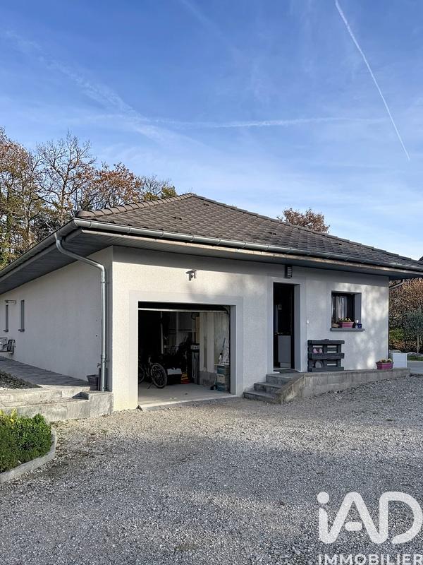 Maison - 90 m² - 4 pièces