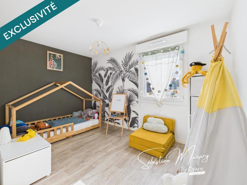 Appartement - 96 m² - 5 pièces