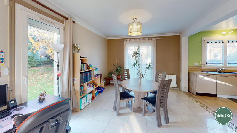 Maison traditionnelle - 91 m² - 4 pièces