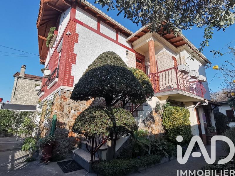 Maison - 65 m² - 4 pièces