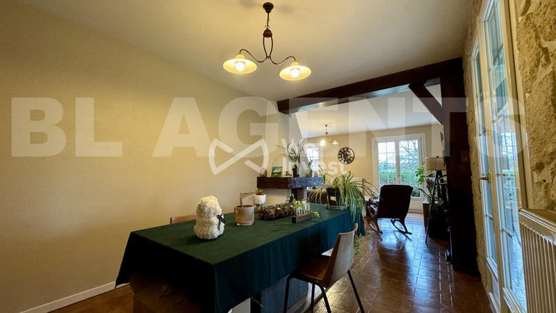 Maison - 150 m² - 5 pièces