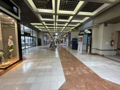 Local commercial - 246 m²