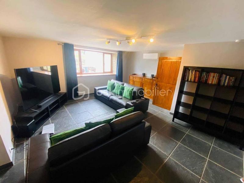 Maison en pierre - 201 m² - 8 pièces