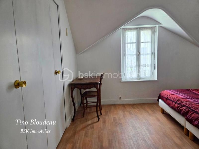 Maison - 200 m² - 9 pièces