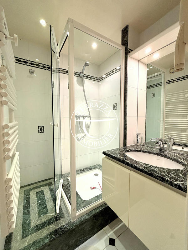 Appartement - 116 m² - 5 pièces