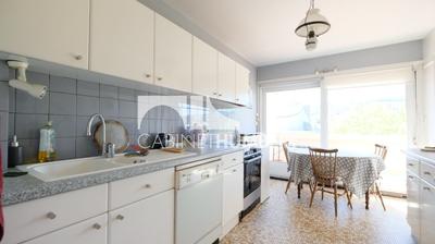 Appartement - 110 m² - 5 pièces