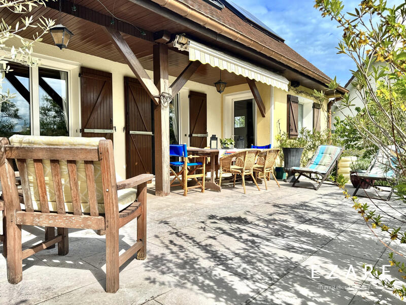 Maison - 145 m² - 7 pièces