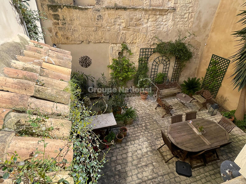 Maison de ville - 160 m² - 6 pièces