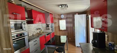 Maison de bois - 72 m² - 4 pièces