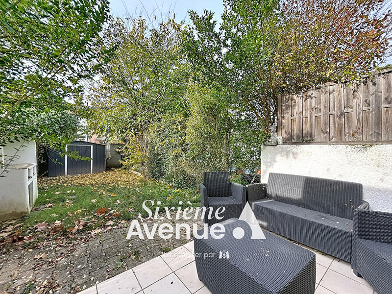 Maison - 93 m² - 5 pièces