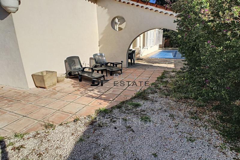 Maison - 107 m² - 4 pièces