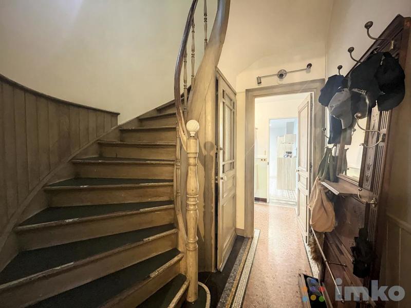 Maison bourgeoise - 251 m² - 12 pièces