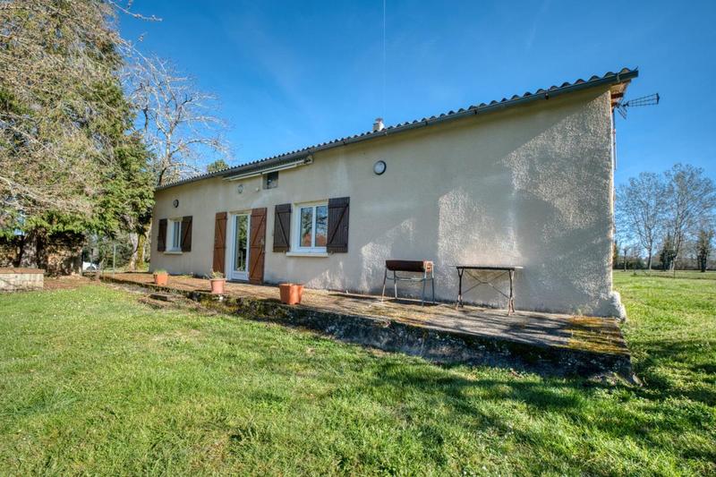 Maison - 90 m² - 3 pièces
