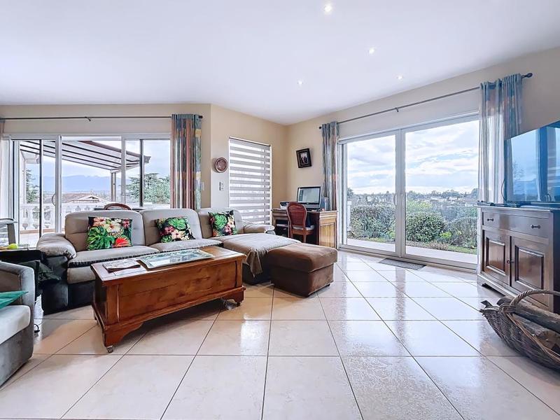 Pavillon - 197 m² - 5 pièces