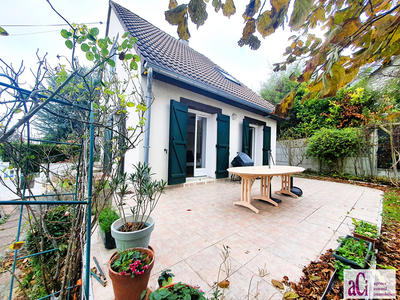 Maison - 135 m² - 7 pièces