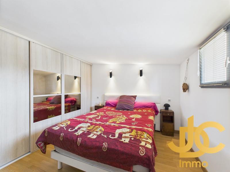 Maison - 194 m² - 7 pièces